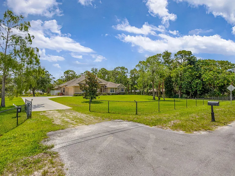 4754 130th Ave N — Photo 85
