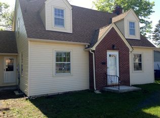2202 Ferry St, Anoka, MN 55303