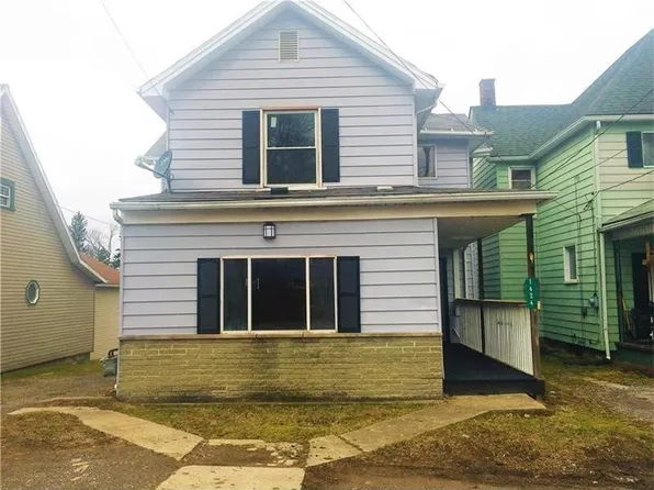 1424 W Washington St, New Castle, PA 16101