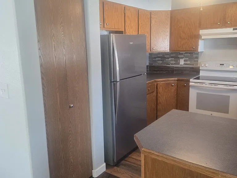 6935 W Timberline St — Photo 3