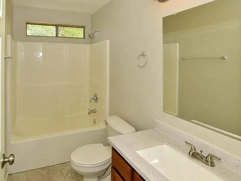 506 E Townley Ave #1 — Photo 6