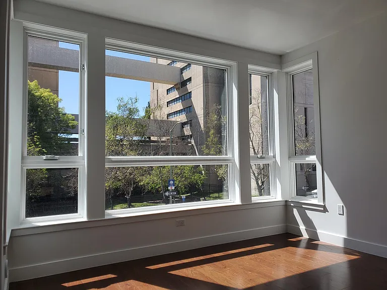 718 Clay St #503 — Photo 10