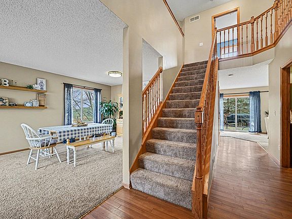 4th image of 7625 Teal Rd