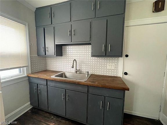 4th image of 3241 Kildare Rd