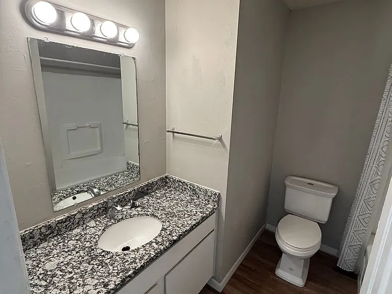 2916 Bernice Dr — Photo 7