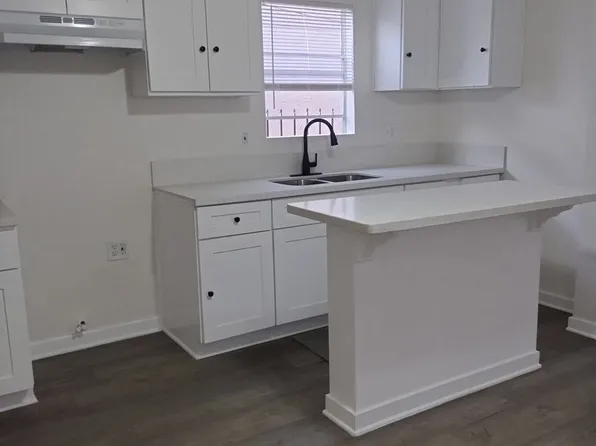 NO A/P Normandie 4516-22, 4516-4522 1/2 S Normandie Ave #4518, Los Angeles, CA 90037