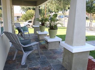 1147 Lawton St, Redlands, CA 92374