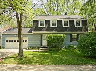 9313 Rymark Dr, Indianapolis, IN 46250