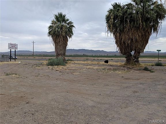 4th image of 8816 S Highway 95