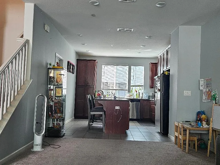 3991 Meridian St — Photo 3