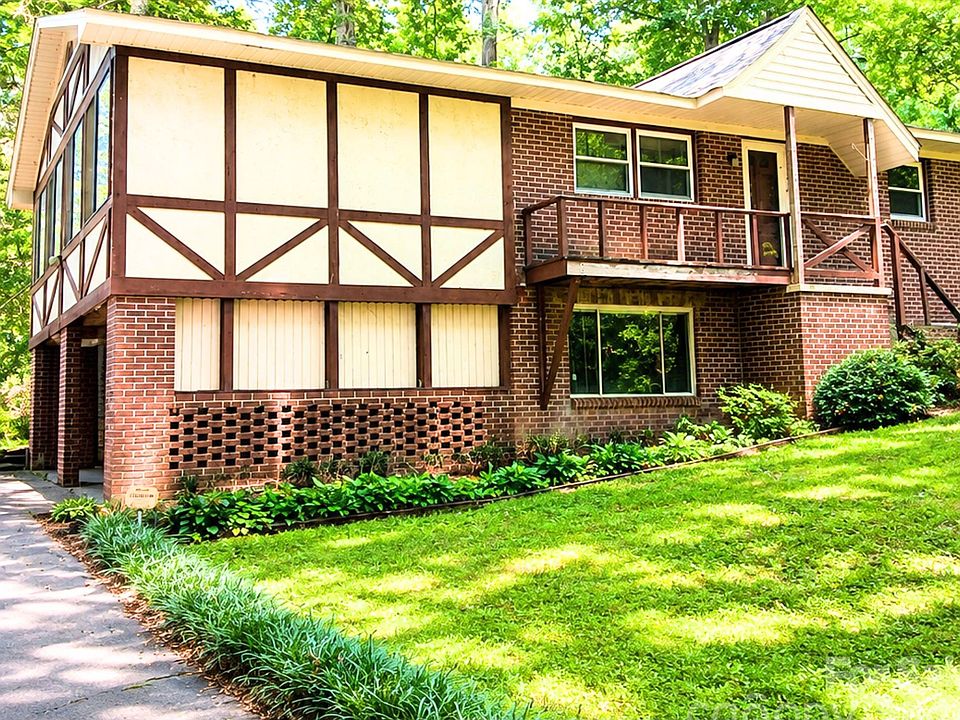 1st image of 101 Sherry Dr