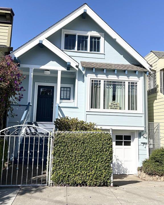 1st image of 418 Grafton Ave