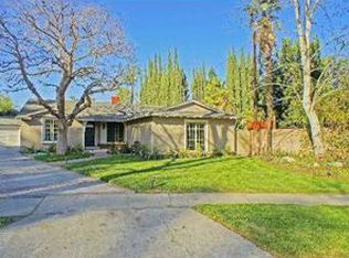 14145 Hartsook St, Sherman Oaks, CA 91423