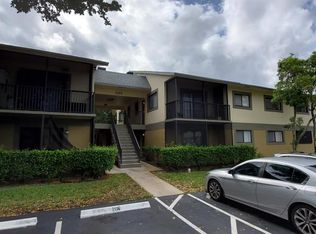 522 Trace Cir APT 203, Deerfield Beach, FL 33441