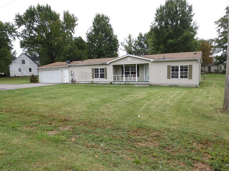2nd image of 3031 Eden Park Dr