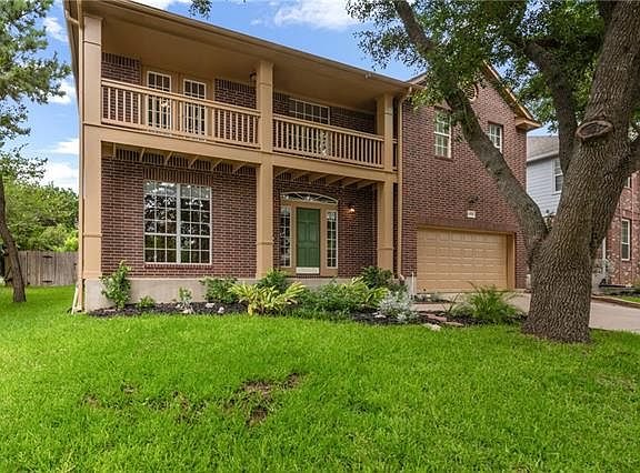 3rd image of 6423 Yaupon Dr