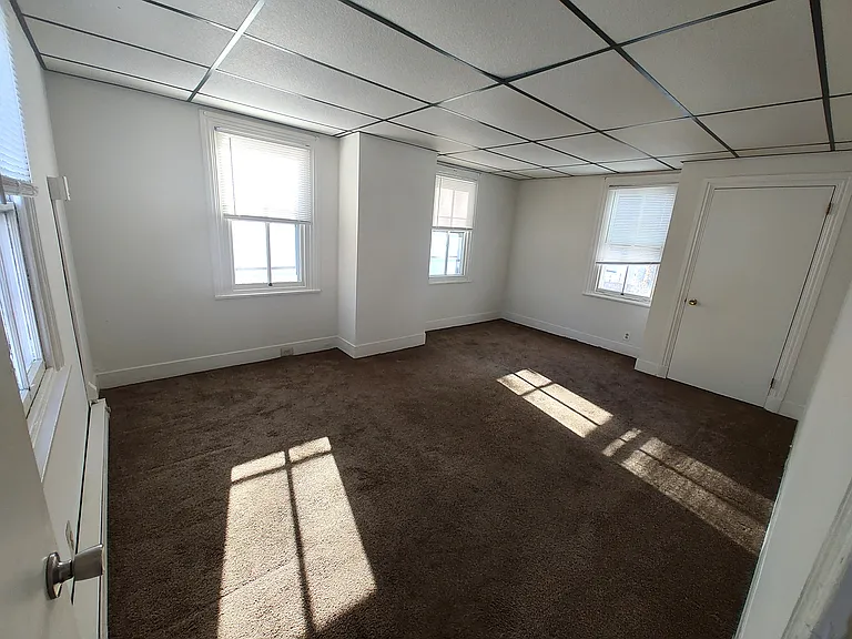 126 N Spring Garden St #A — Photo 9