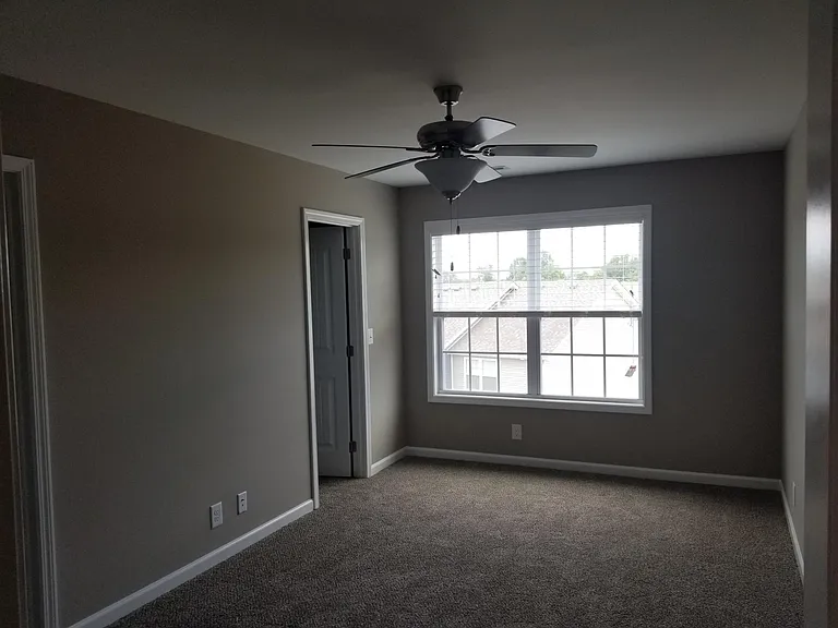 242 Alexander Blvd — Photo 31