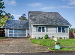 1649 SW Birdsdale Ct, Gresham, OR 97080