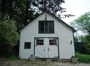 310 Mount Holly Rd, Katonah, NY 10536