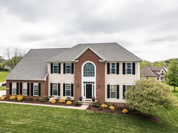 5205 Giacomo Ct NW, Canton, OH 44709