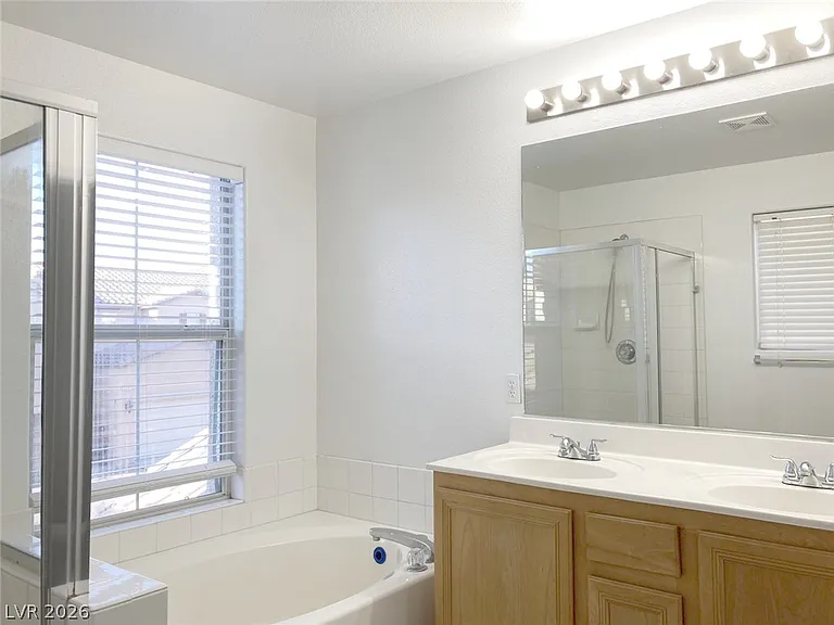 4990 Tioga Pass Ave — Photo 15