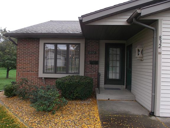 2nd image of 832 Harvest Dr