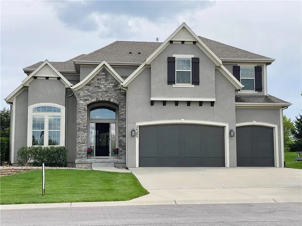 24205 W 111th Pl, Olathe, KS 66061