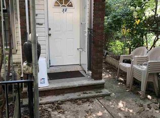 11 Irving St, Jersey City, NJ 07307
