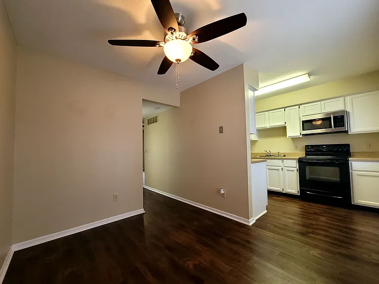 3407 Spanish Villa Dr #1 — Photo 10