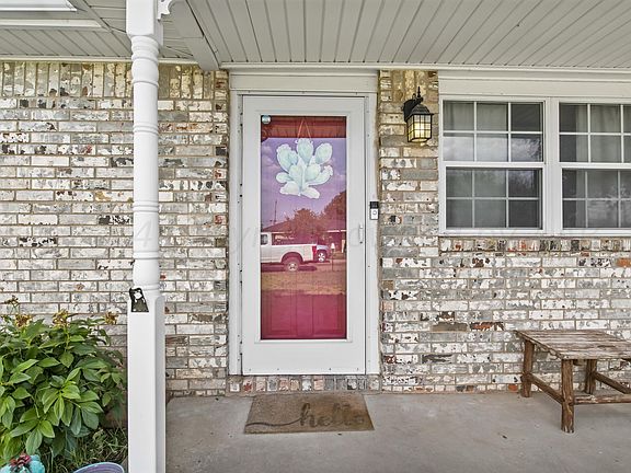 4th image of 503 Pine Ave