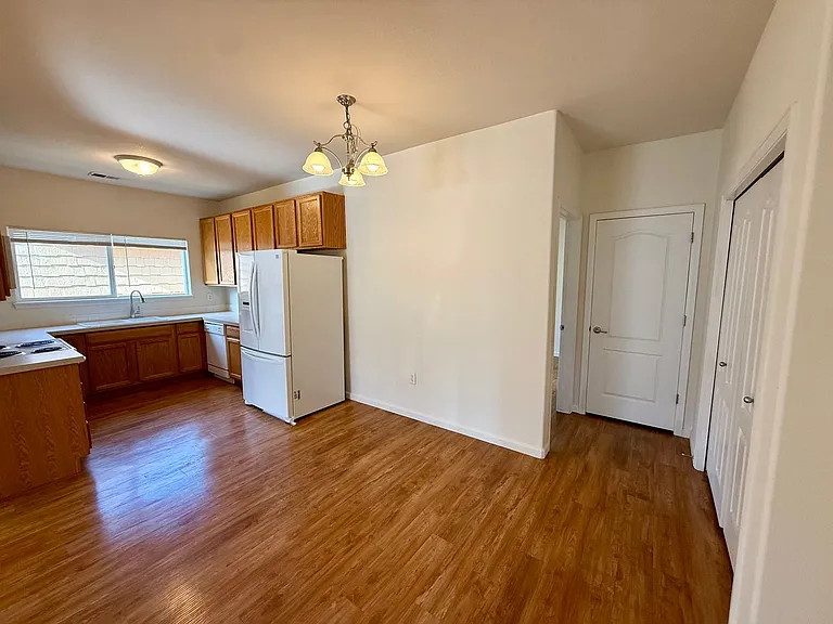 4675 Hahns Peak Dr #101 — Photo 17