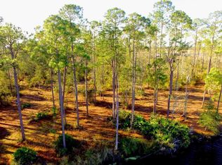340 Jay Jay Way, Carrabelle, FL 32322