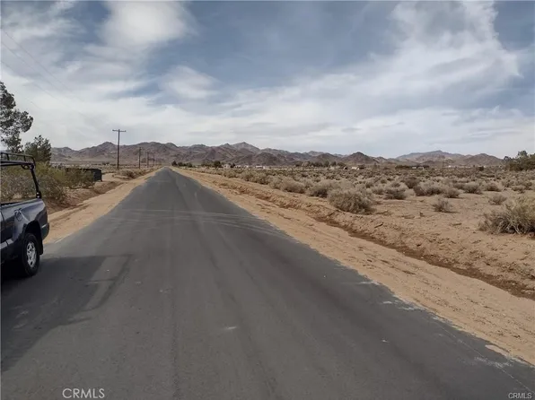 16623 Meridian Rd #7, Lucerne Valley, CA 92356