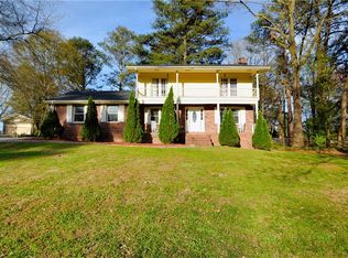 2161 Pinehurst Rd, Snellville, GA 30078