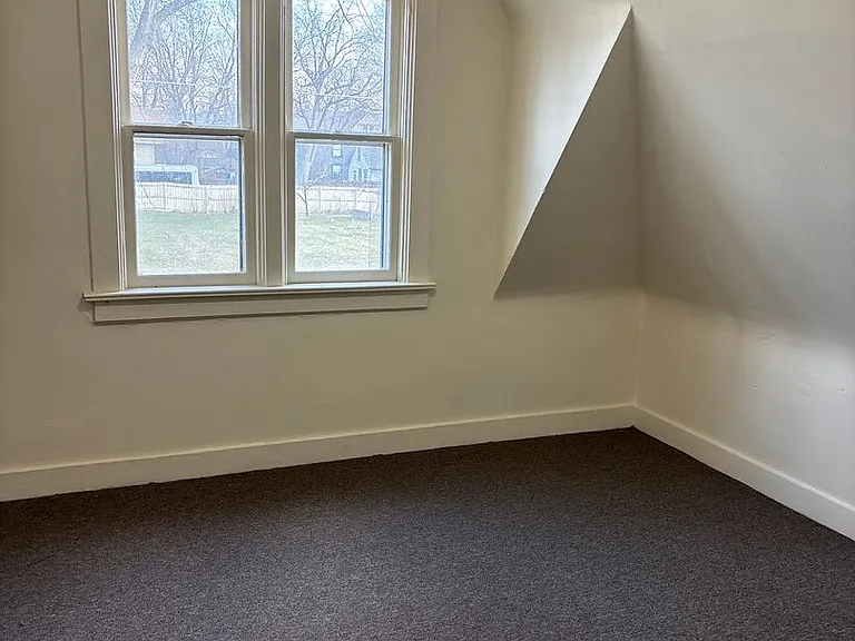 314 Euclid Ave — Photo 12