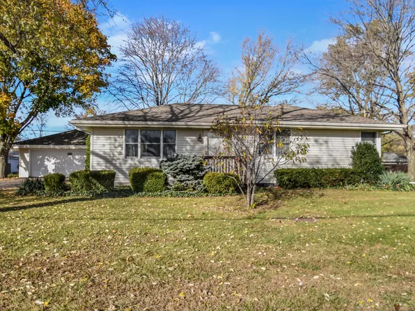 1110 Pine Bluff Rd, Morris, IL 60450