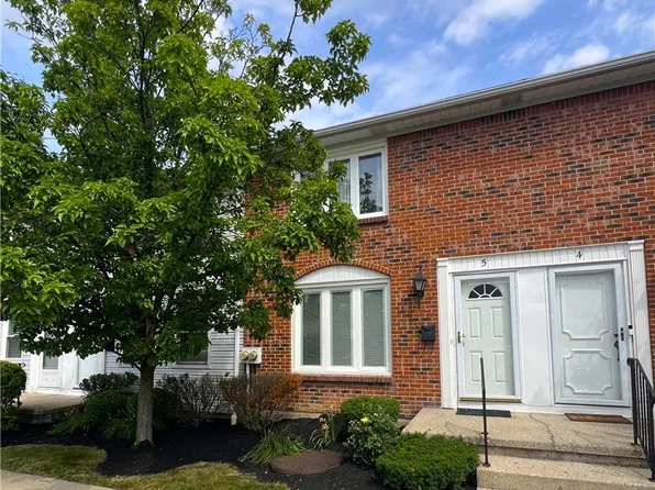 5 Courtyards, Buffalo, NY 14221