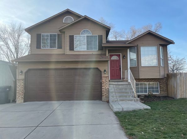 2547 N 450 W