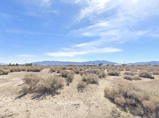 1051 E Jacaranda St, Pahrump, NV 89048