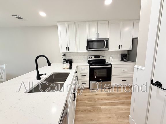 4th image of 520 Richard Jackson Blvd #1912