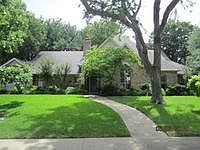 1st image of 1647 Nob Hill Cir