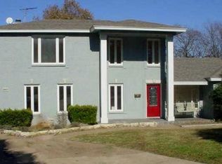 2063 W Lotus Ave, Fort Worth, TX 76111