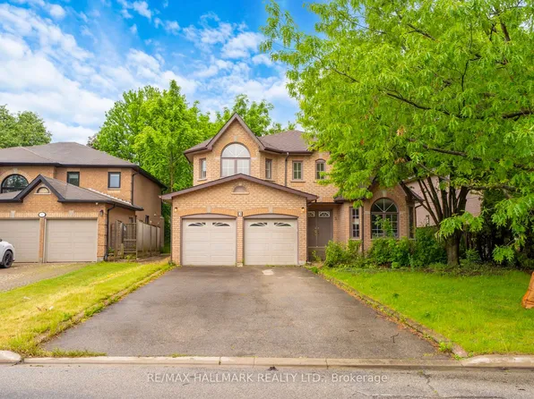 3 Creekview Ave, Richmond Hill, ON L4C 9X1