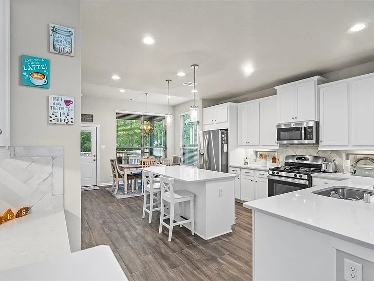 112 Sugar Peak Ct — Photo 15