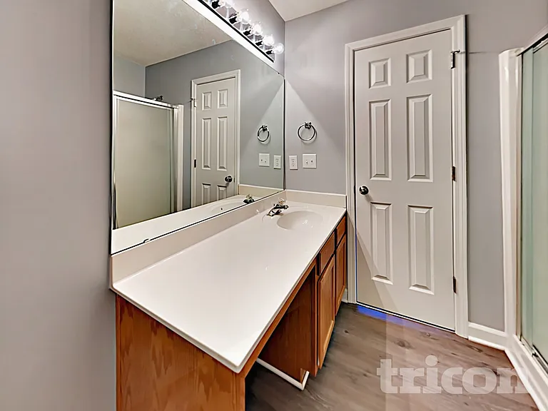 1008 Crowders Woods Dr — Photo 10