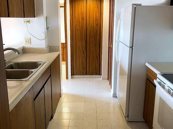 2nd image of 5090 Likini St APT 805