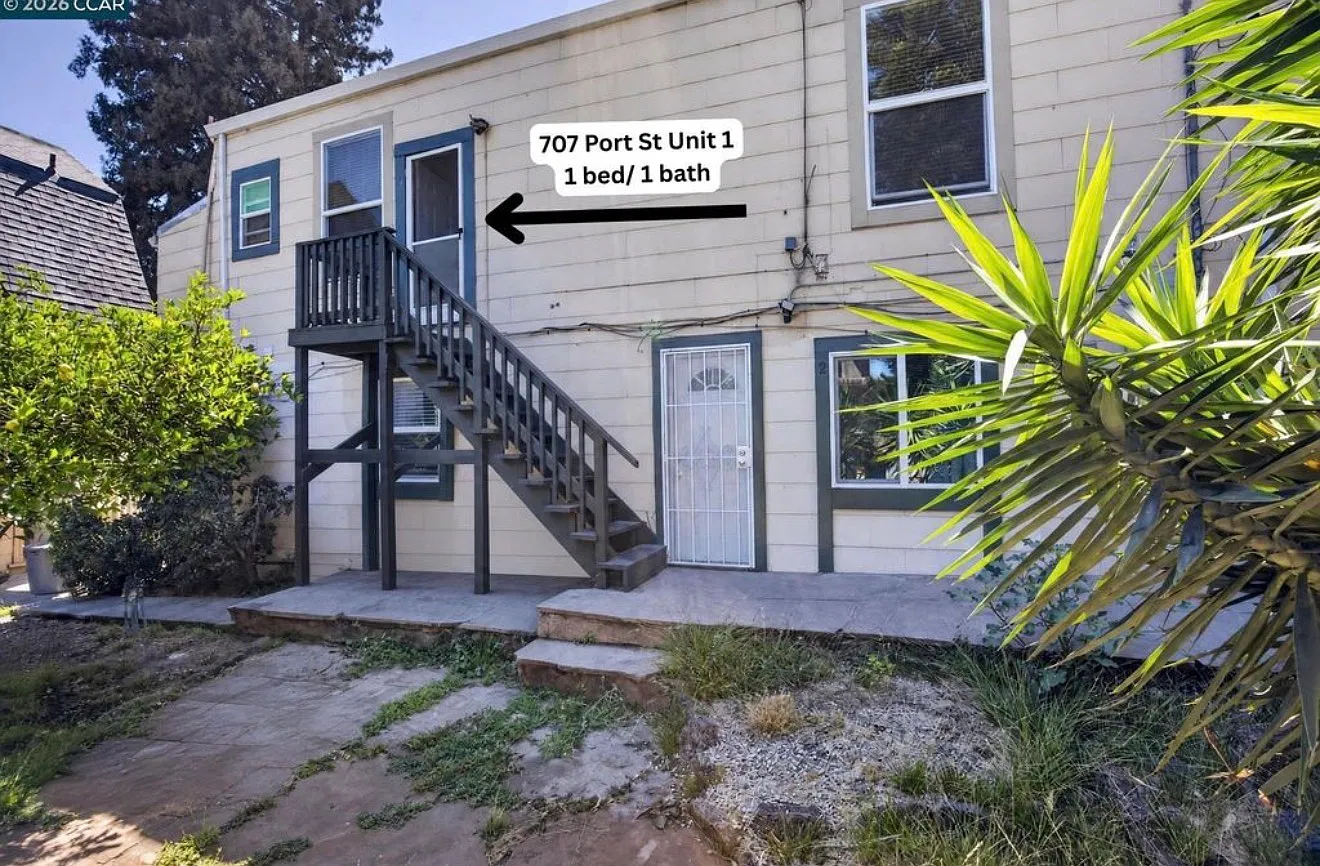1 bed, 960 sqft, $1,900 — Photo 1