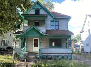 43 Dorchester St, Springfield, MA 01109