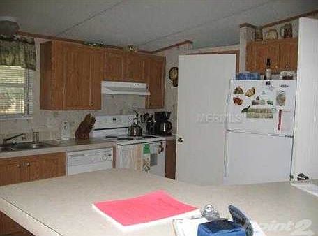 4th image of 13532 Kent Bradley St